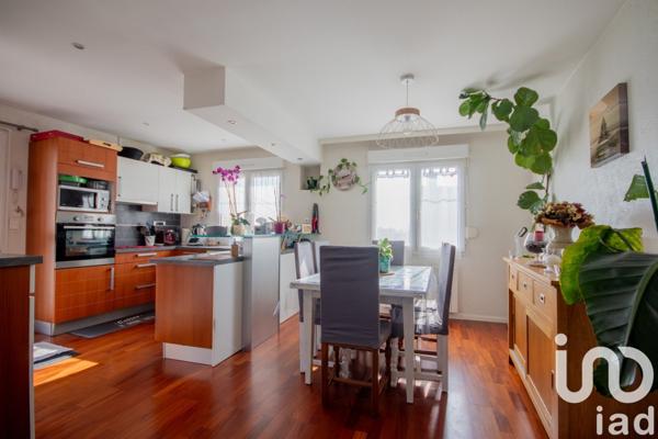 Appartement 4 pièces de 68 m² à Gargenville (78440)