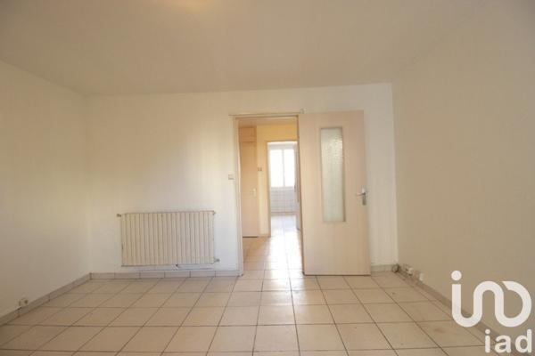 Appartement 4 pièces de 76 m² à Perpignan (66100)