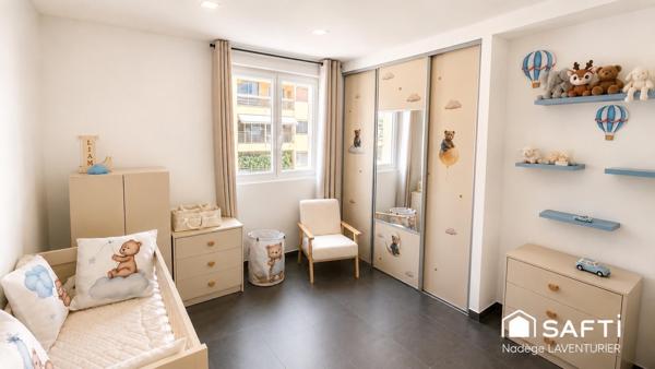 AJACCIO - F3 rénové de 74m² avec parking et cave