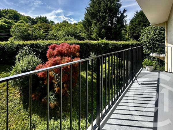 Appartement F5 à vendre  5 pièces - 95,27 m2 ST GERMAIN EN LAYE - 78
