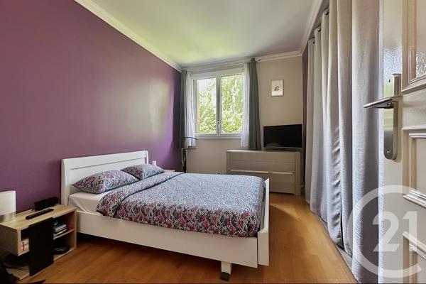 Appartement F5 à vendre  5 pièces - 95,27 m2 ST GERMAIN EN LAYE - 78
