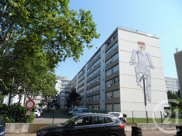 Appartement F2 à vendre  2 pièces - 56,10 m2 ST FONS - 69