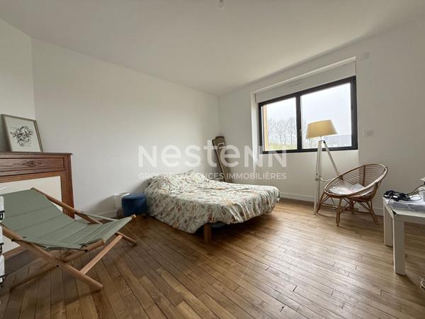 REGUINY - Jolie propriété des années 50 à vendre, 3 chambres, garage et 810 m² de jardin