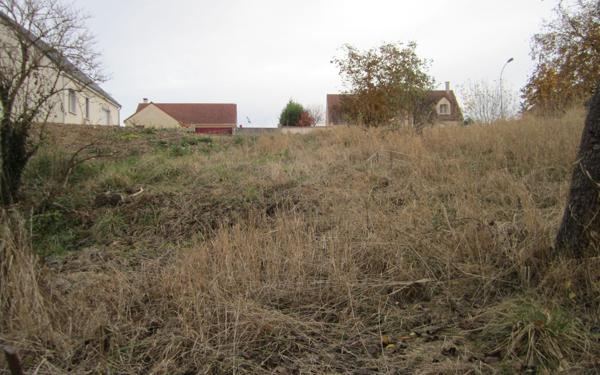 Terrain à vendre    Venouse