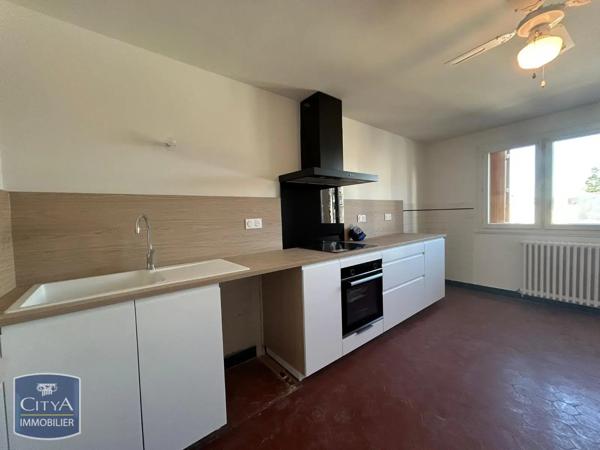 Appartement à louer 3 pièces 86.71m² Brive-la-Gaillarde (19100)