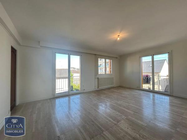 Appartement à louer 3 pièces 86.71m² Brive-la-Gaillarde (19100)