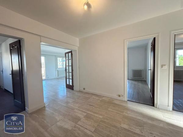 Appartement à louer 3 pièces 86.71m² Brive-la-Gaillarde (19100)