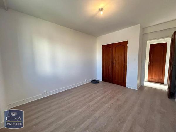 Appartement à louer 3 pièces 86.71m² Brive-la-Gaillarde (19100)