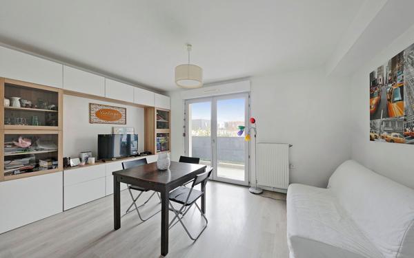 Appartement à vendre    2 pièces • 41,66 m2 Thorigny-sur-Marne