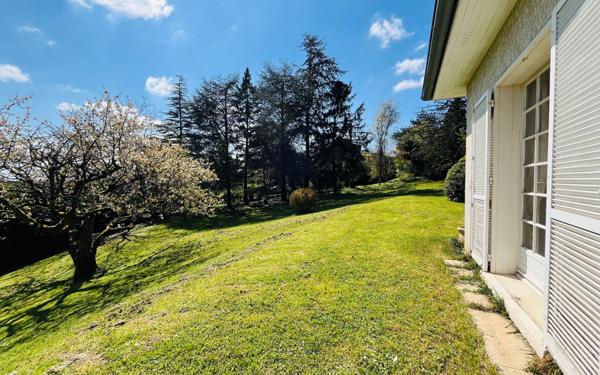 Maison à vendre    5 pièces • 182 m2 Dardilly