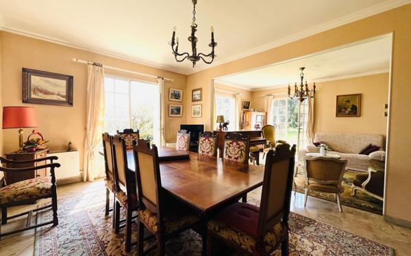 Maison à vendre    5 pièces • 182 m2 Dardilly