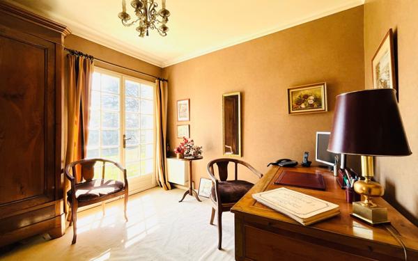 Maison à vendre    5 pièces • 182 m2 Dardilly