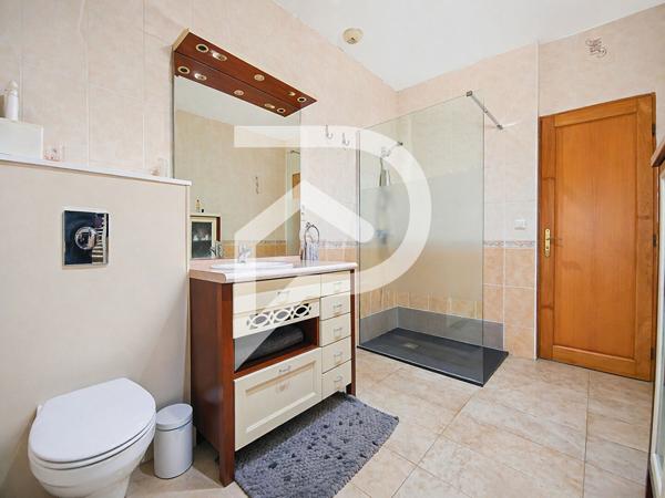 Maison 6 pièces 153 m2