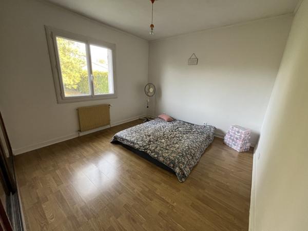 Maison à vendre |  Les Églises-d'Argenteuil |  8 pièces | 210 m²