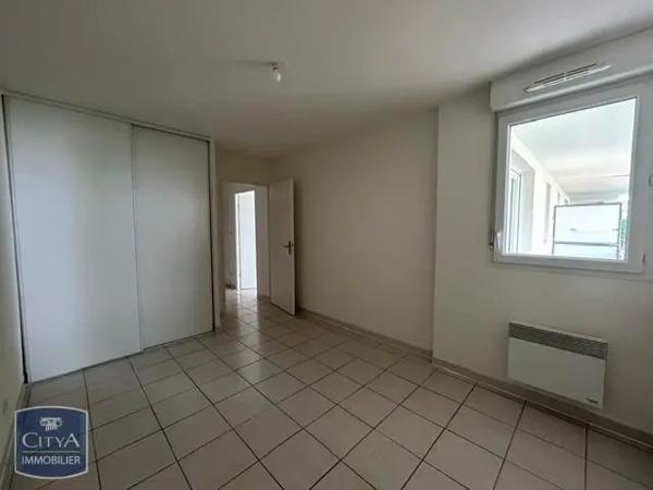 Appartement à louer 3 pièces 54.87m² Nîmes (30000)
