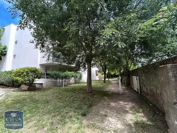 Appartement à louer 3 pièces 54.87m² Nîmes (30000)