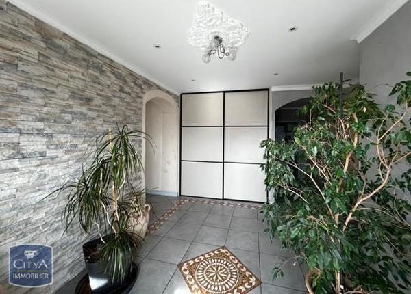 Vente maison 9 pièces de 250m²