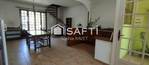 Maison - 7 pièces - 160m2
