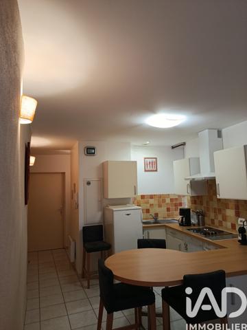 Immeuble à vendre 181 m² Avène