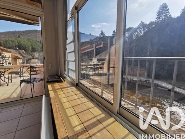 Immeuble à vendre 181 m² Avène