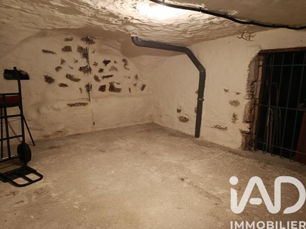 Immeuble à vendre 181 m² Avène