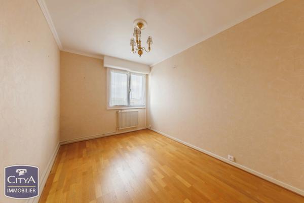 Appartement à vendre 5 pièces 93.43m² Clermont-Ferrand (63000)