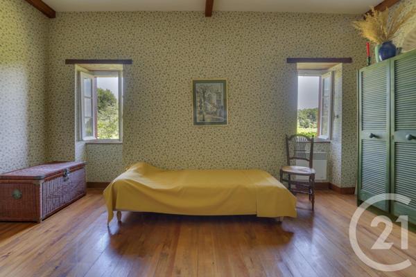 Maison à vendre  11 pièces - 328,90 m2 ST MARTIN DE HINX - 40