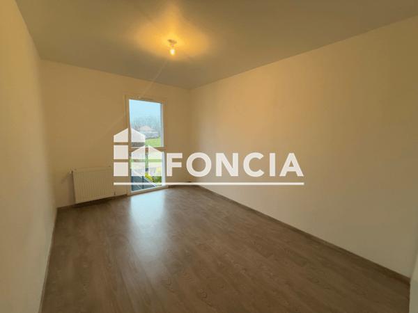 Location Appartement 4 pièces 86.82 m² - 7 ALLEE DES ERABLES Rumilly 74150