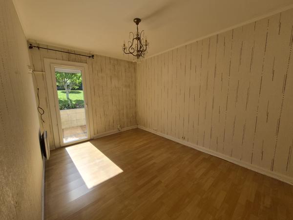 Maison
         4 pièces
        - 72 m² 148 000 € *