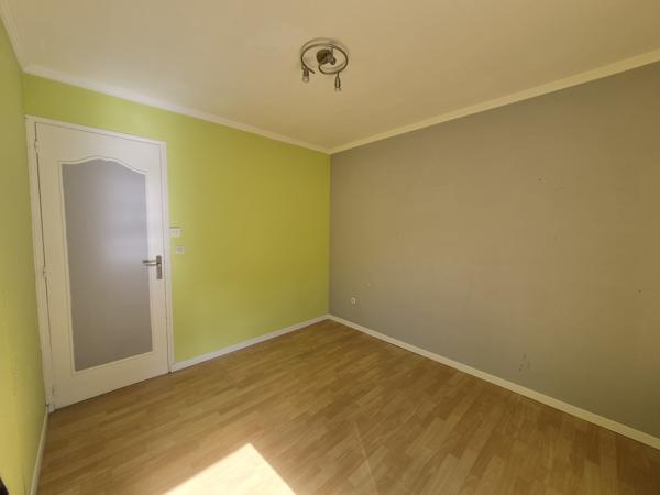 Maison
         4 pièces
        - 72 m² 148 000 € *