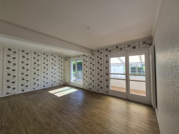 Maison
         4 pièces
        - 72 m² 148 000 € *