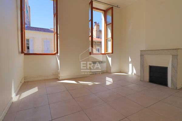 Appartement Marseille 2 pièce(s) 38 m2 - Idéal Investisseur