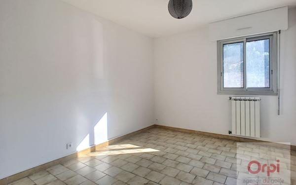 Appartement à louer    3 pièces •  Ajaccio