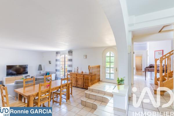 Maison à vendre 5 pièces 133 m² Morangis