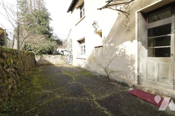 A VENDRE - SARLAT LA CANEDA - Maison de 103 m² sur parcelle de 1231 m²