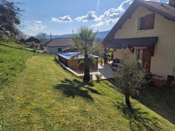 Aix'Plore immobilier vous propose cette maison de 5 pièces.