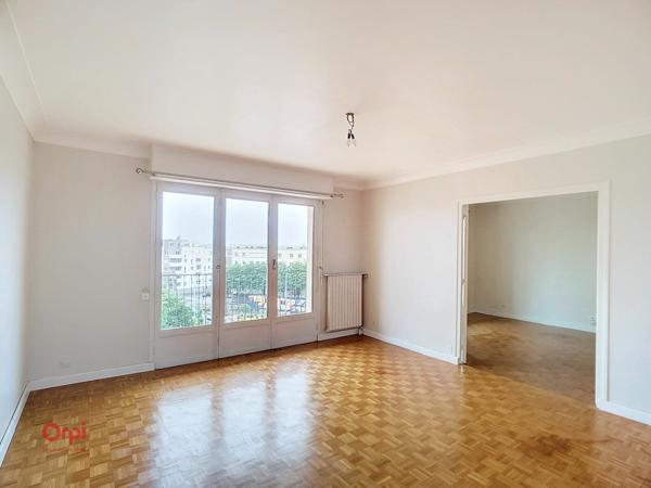 Appartement à louer    3 pièces • 79,47 m2 Rezé