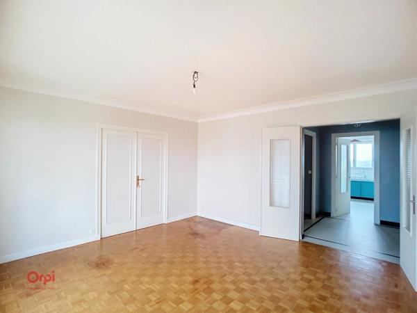 Appartement à louer    3 pièces • 79,47 m2 Rezé