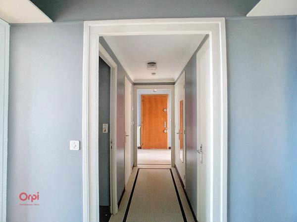 Appartement à louer    3 pièces • 79,47 m2 Rezé