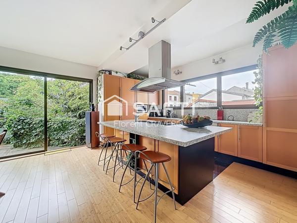 Maison familiale au calme, proche métro ligne 9