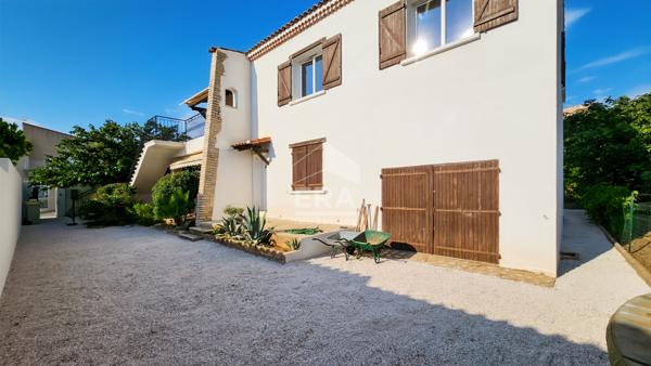 Maison divisée en 2 appartements ? Secteur recherché de Vitrolles Nord