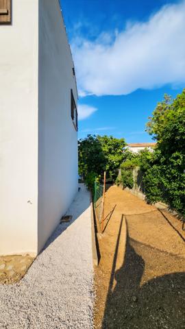 Maison divisée en 2 appartements ? Secteur recherché de Vitrolles Nord