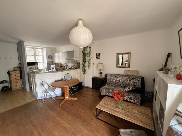 Appartement à vendre |  Figeac |  2 pièces | 44 m²