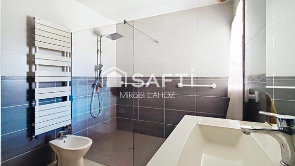 Maison familiale T5-138 m², Terrain 1100 m²