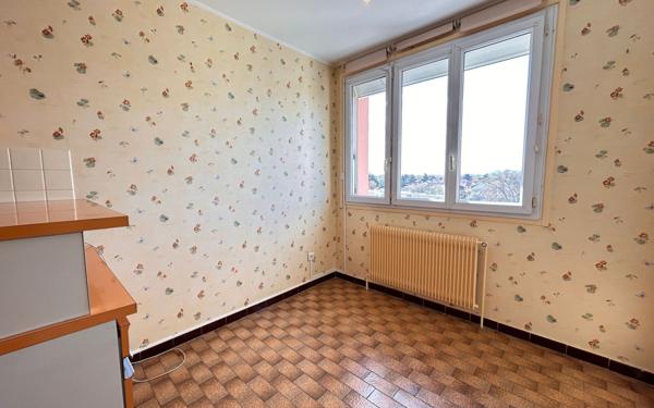 Appartement à vendre    3 pièces • 79,12 m2 Chassieu