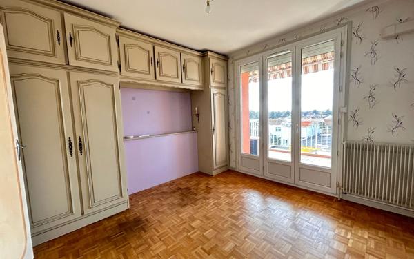 Appartement à vendre    3 pièces • 79,12 m2 Chassieu
