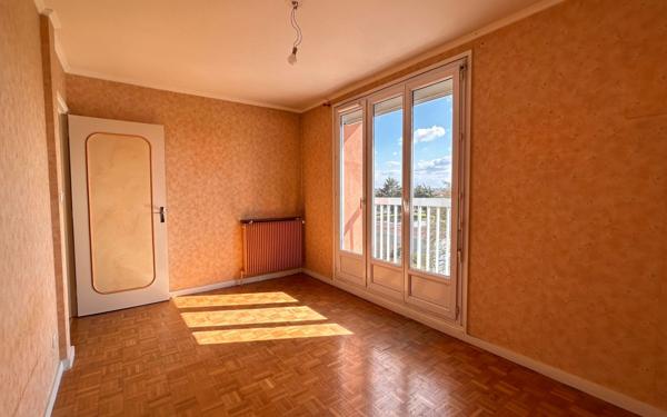 Appartement à vendre    3 pièces • 79,12 m2 Chassieu