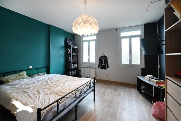 Maison à vendre |                                       Saint-Michel |                                        7 pièces  |  162 m²