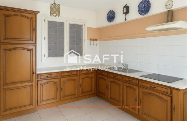 Maison de plain-pied à Léran