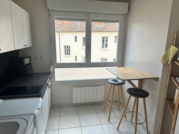 Lyon 7  T2 50,87M²